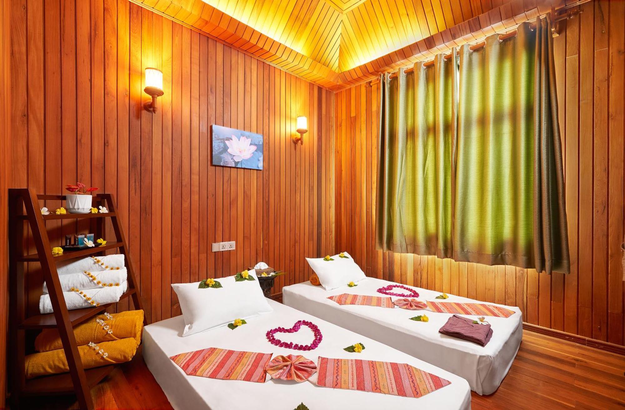 KMA Inle Hotel Inle Lake Exterior foto
